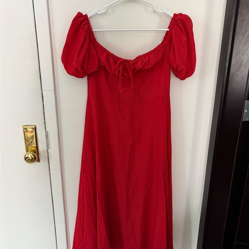 Elegant Red Puff Sleeve Dress